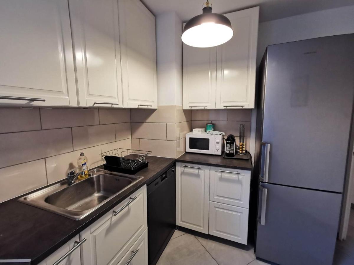 Appartement Proche Disneyland & Paris - 20 Minutes - Proche Gare Rer Noisiel Bagian luar foto