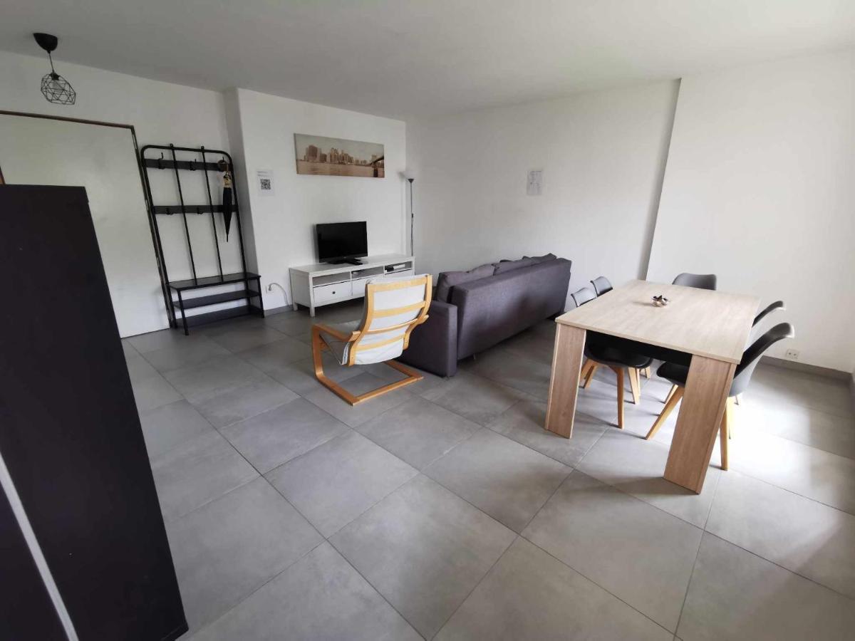 Appartement Proche Disneyland & Paris - 20 Minutes - Proche Gare Rer Noisiel Bagian luar foto